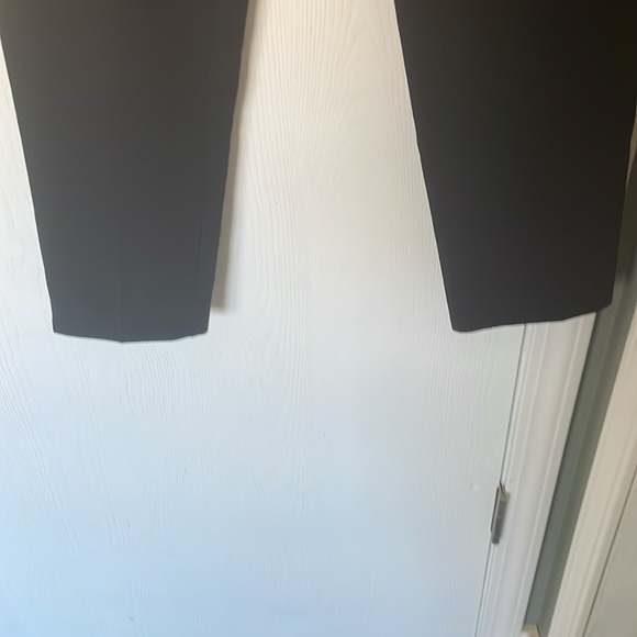 MNG by Mango NWOT Trouser Black Pants Clasp Closure Size 4 - Picture 6 of 9